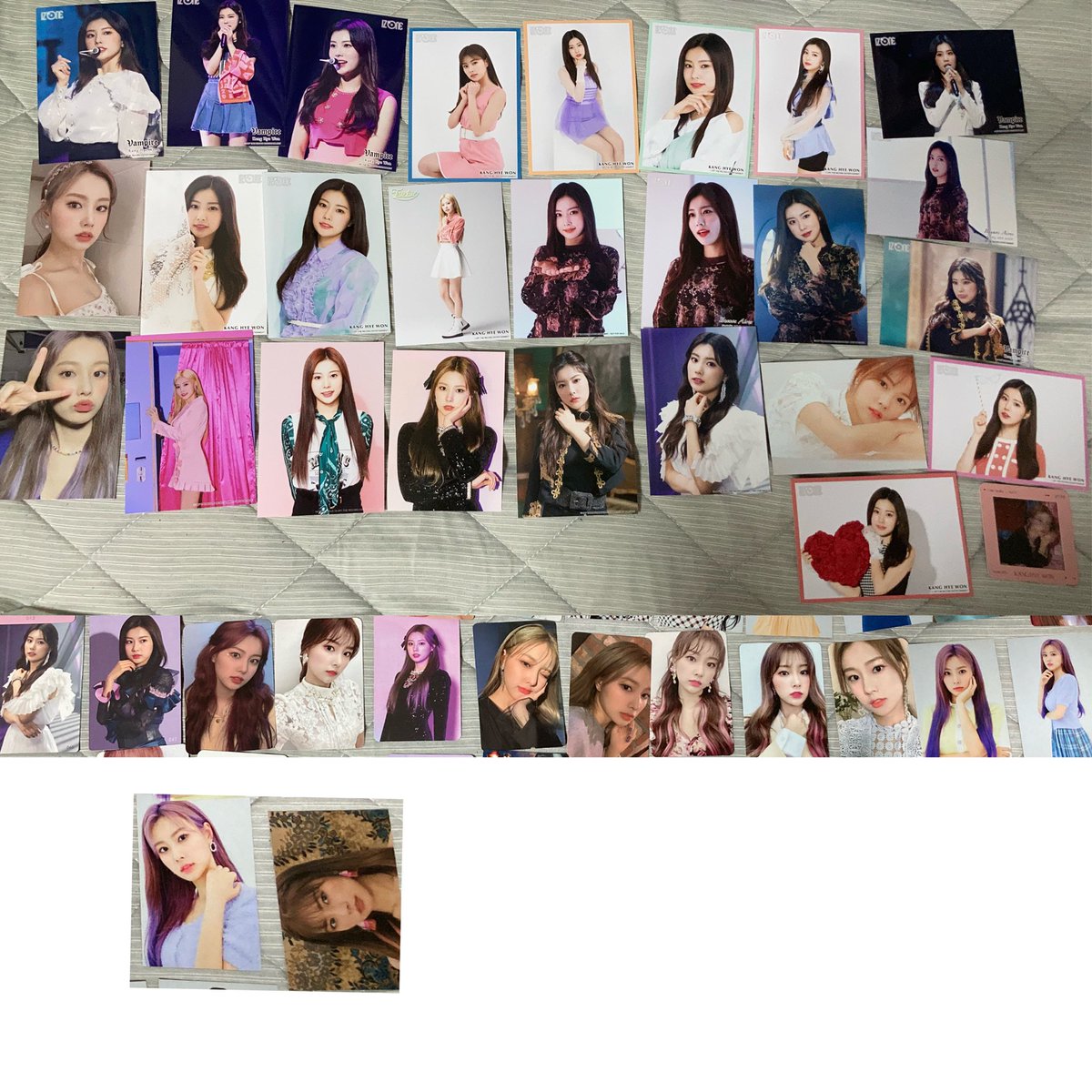 tomone1212's tweet photo. IZ*ONE 交換

【譲】画像1〜12枚目
【求】画像13〜16枚目

・🧚‍♀️🐸🐹⇆🧚‍♀️🐸🐹のみ
　(一部イェナ検討可)
・アルバムトレカ⇆日本トレカは不可
・2:2以上〜

その他ご希望のものがあれば、交換可能なものご提示の上ご相談下さい。

お気軽にお声かけください😊
 #IZONE交換 https://t.co/r4r6YhhyGj