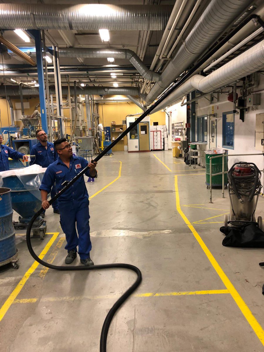 TommieNisulaSE's tweet photo. Some photos of the team at a huge Powder Coating facility here in Sweden getting to work with their ATEX cleaning systems - safely removing the highly combustible powder coating material. Get in touch to arrange a free demo on your premises! https://t.co/T9IrVXrS2u #cleaning #fm https://t.co/ZeyAJ6xFAM