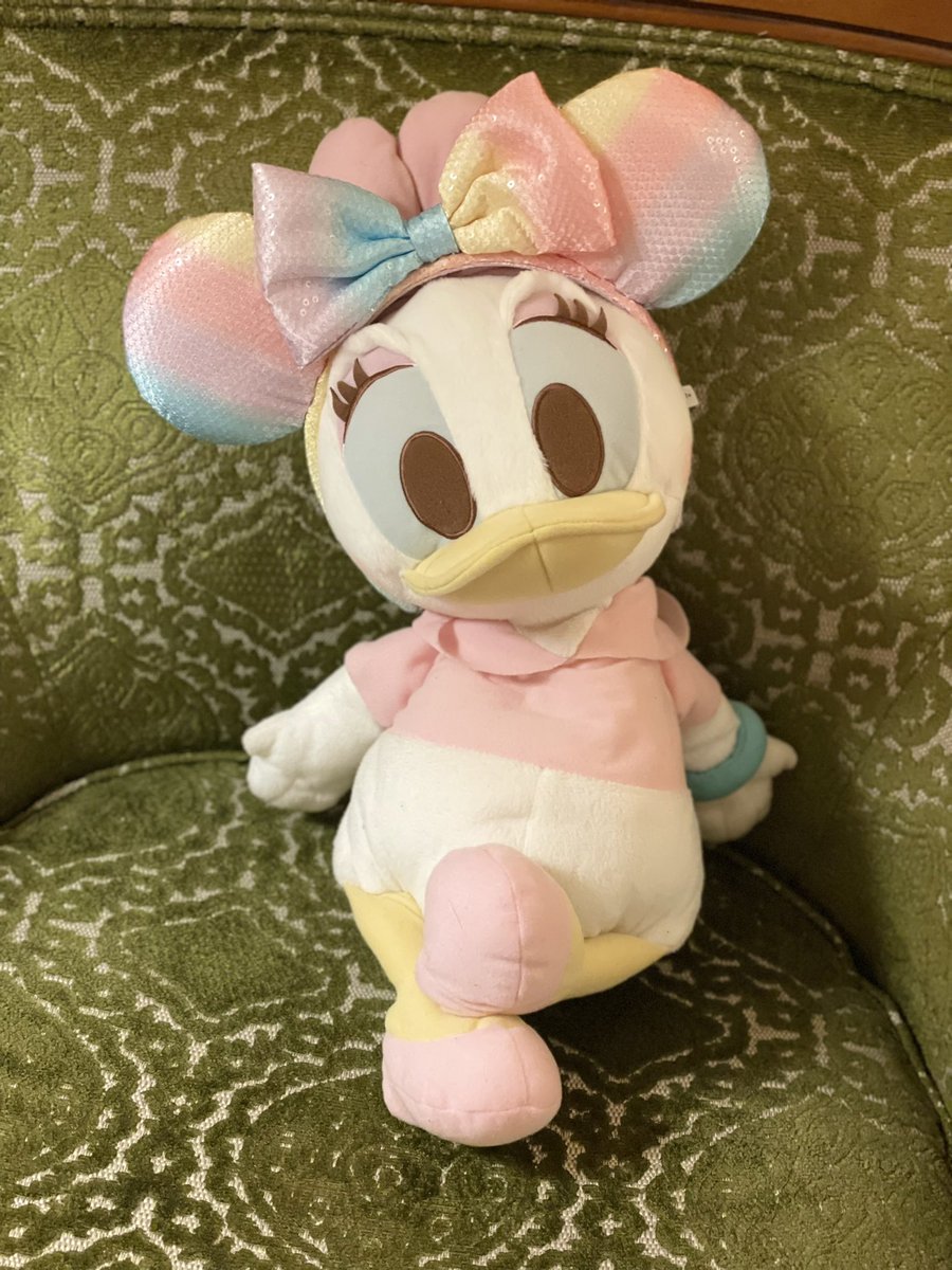 Disneyahiru's tweet photo. いや、簡易すぎな？？？？wwwwwwwww似合いすぎだし。がに股すぎwwwwwwwwwwww😂😂 https://t.co/zpCC4D4UaU