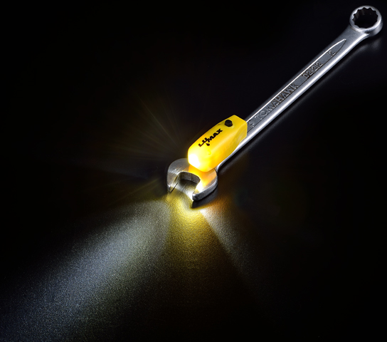 Lumax_LLC's tweet photo. The Lumax Magnetic LED Light attaches to most hand tools, suitable for #GreaseGuns, #Screwdrivers, #Wrenches, #Pliers, #Ratchets &amp; More! The Strong Magnets Hold on During Operation. https://t.co/Gc3qbWQpEg https://t.co/gHm5xjSC4h