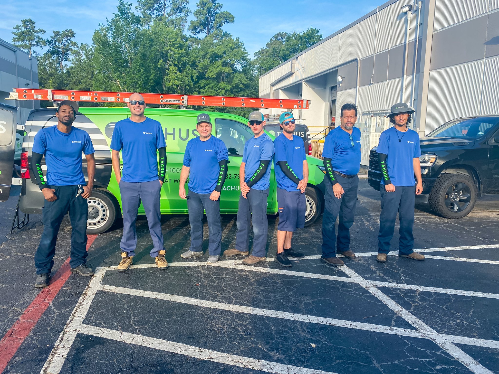 Tachus on Twitter "The Install Team is getting ready to get to work