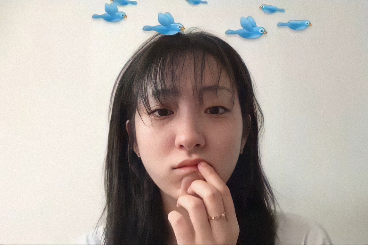 SNJYLOOKS's tweet photo. #우주소녀 #은서 https://t.co/s1AVwxYpFe