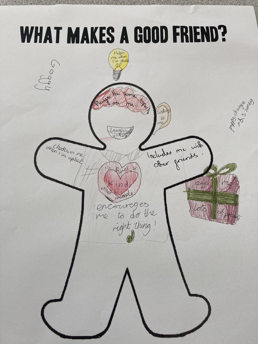 HGSTransition's tweet photo. Making friends with @PhaseHitchin @HitchinGirls #HGSSummerStepUp (The students even did one for Emily @PhaseHitchin) https://t.co/ct9Lbdeddc