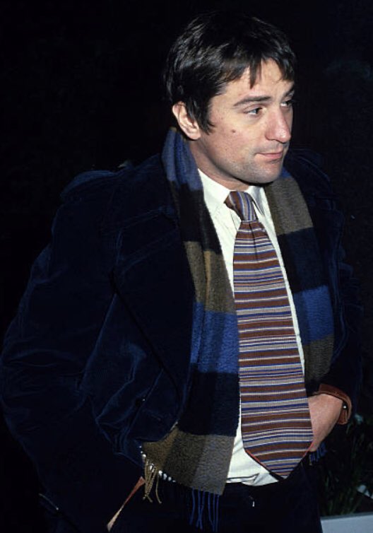 bestofdeniro's tweet photo. in Manhattan 1977 https://t.co/4z9qu3N1TM