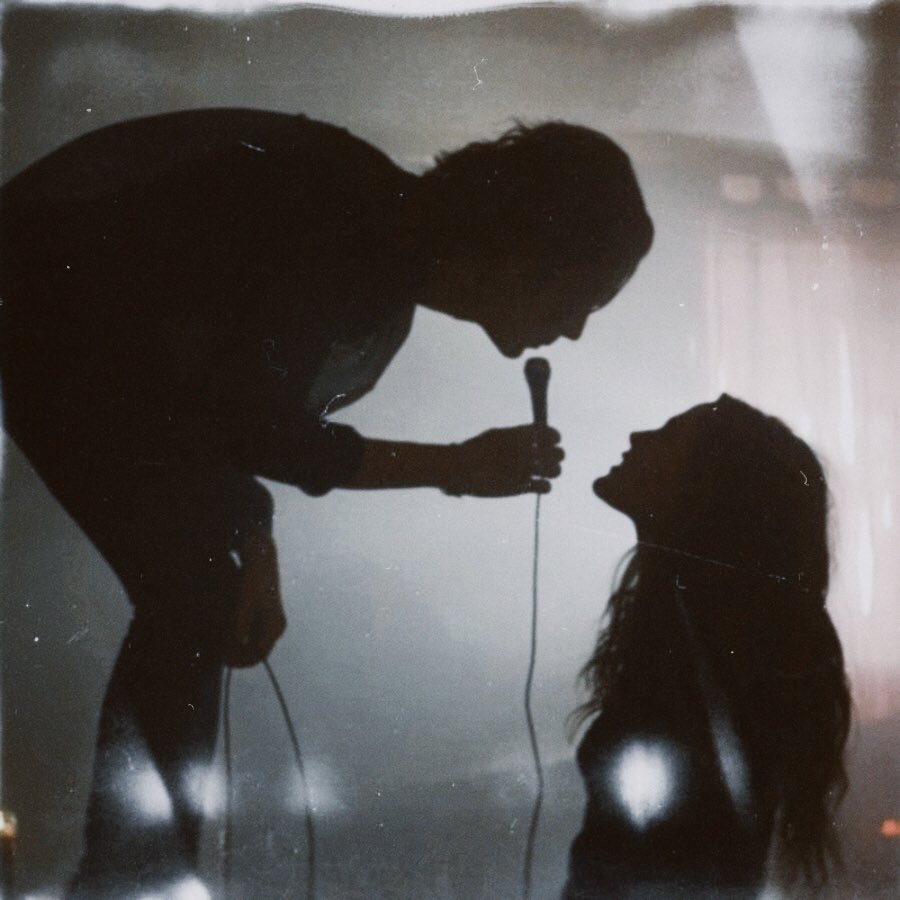ninispages's tweet photo. jenlisa au — ambivalence

cara has everything. family, friends, love, support, you name it. but she lacks what randi has; a lot of firsts. 

and in meeting her, randi finds new ones. https://t.co/1bs8mYJQYQ