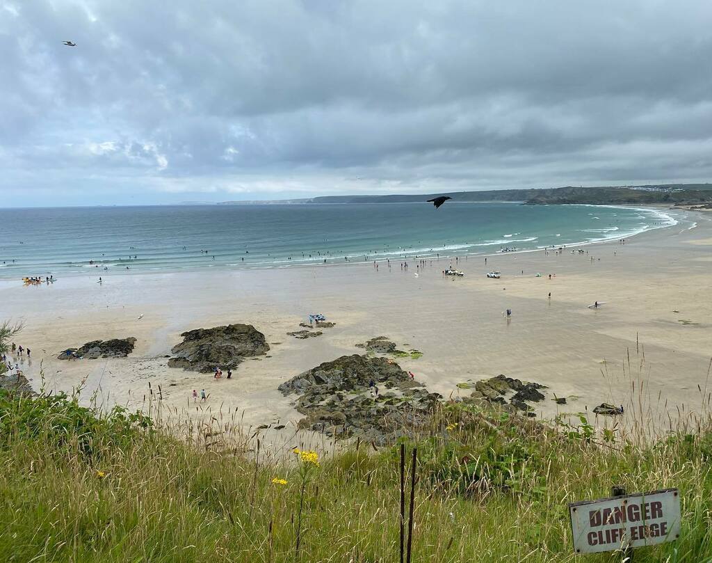 Waves are back in the Bay! YAY! 
.
.
.

#escapesurfschool #surfer #surfcoach #surfergirl #surferboy #lovenewquay #surfnewquay ##visitnqy #lovenqy #surfcoaching #newquaylife #cornwall #visitcornwall #surfingislife #surfingiseverything #surfingisfun #surfboards