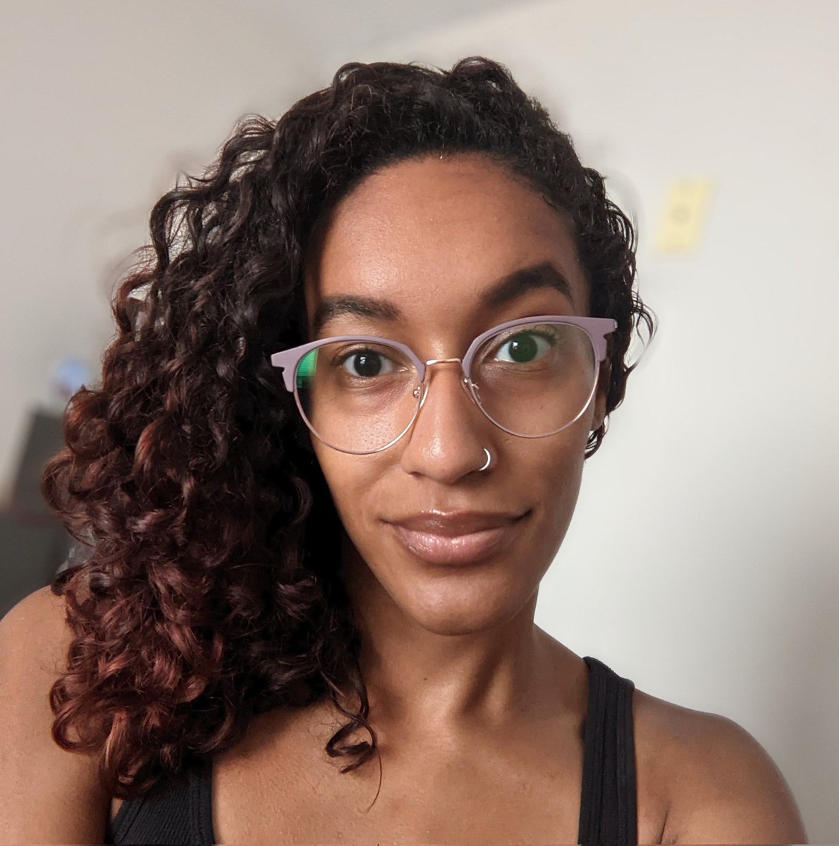 jasmineabukar's tweet image. S/o to @blkgirllostkeys for writing about the ADHD &amp;amp; vertical heterophoria correlation. I went to my uni binocular vision clinic &amp;amp; got some non-Rx prisms to wear over my contacts. The difference is amazing