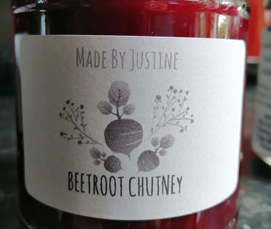 MadebyJustine's tweet photo. From Plot to jar within 24hrs.
My #homegrown beetroot
#BeetrootChutney
All my #Fundraising @HookGClub Preserves from now on with have new labelling with a full list of ingredients as I am Food Safety Registered with East Riding of Yorkshire Council. 👍🏻 https://t.co/relPV20hnp