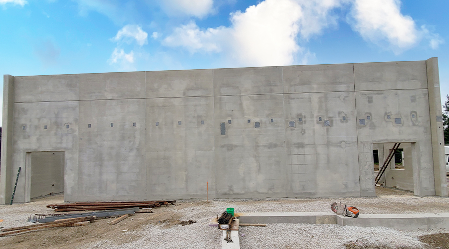 WellsConcrete's tweet photo. It was an honor to partner with @nicholasquality, @FGMArchitects, @IMEG, and Albrecht Enterprises to provide precast building solutions to the new addition at Lyon Elementary in Glenview, IL! #wellsbuilds #buildsmart #howprecastbuilds #wellscreates https://t.co/FTzmiJY3lP