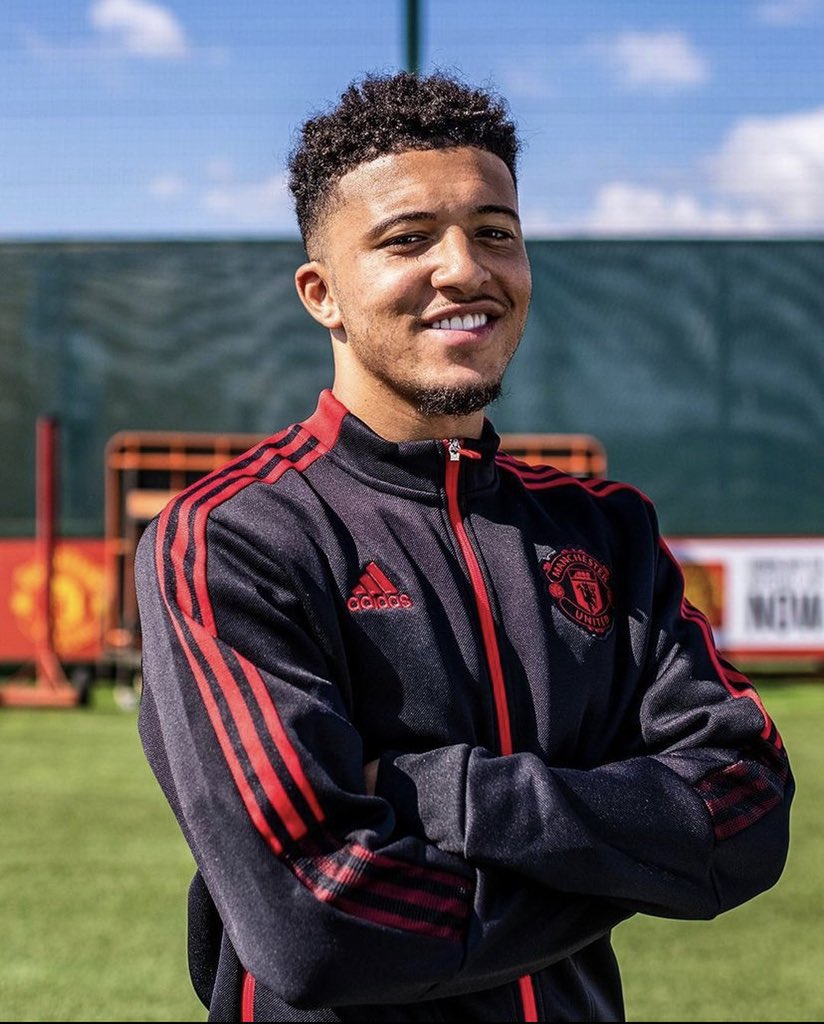 sanchoHub_'s tweet photo. I think Jadon sancho is expected back at #MUFC training on Monday 

We will see in a few days it’s it’s true 🏴󠁧󠁢󠁥󠁮󠁧󠁿🔜 

#Sancho #MUFC https://t.co/Usklo9WhrZ