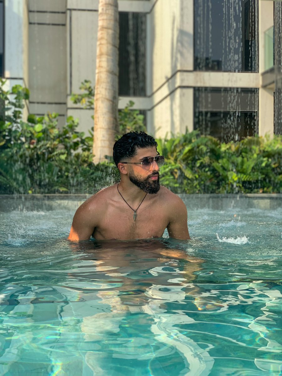 Feel like a celebrity in Dubai 🌴 #dubai