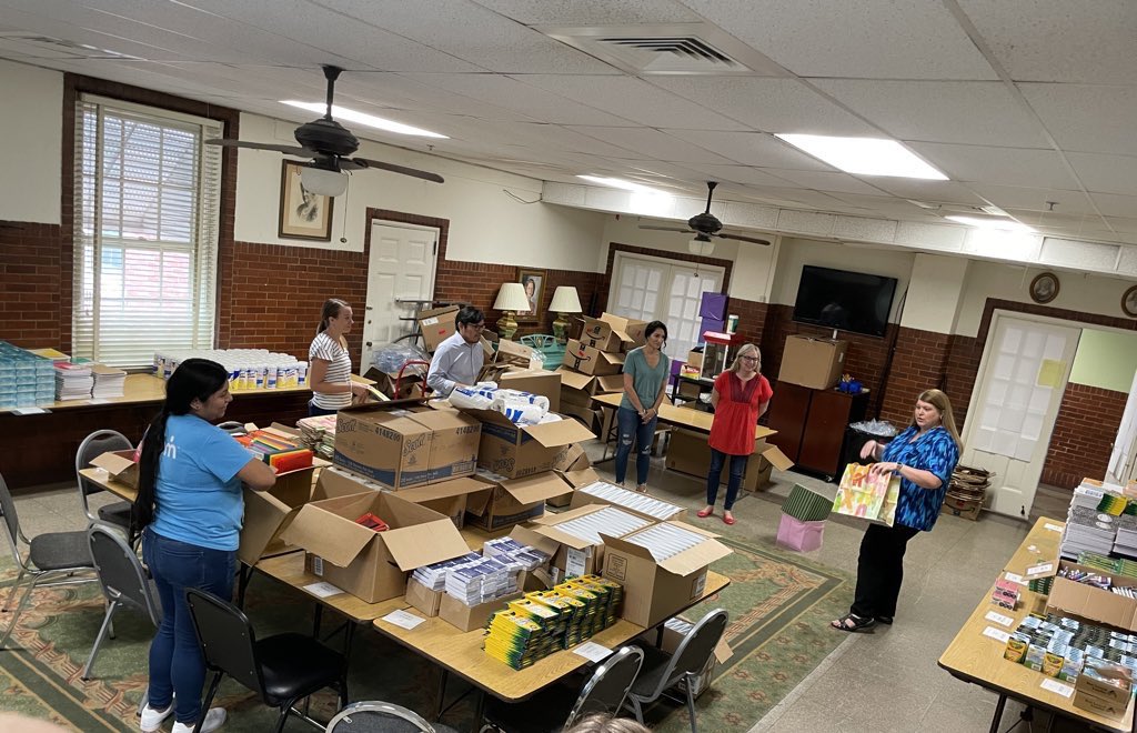 Another year of my favorite volunteer event in the books! As always, had a great time with <a href="/JeanaLeeCHA/">Jeana Lee</a> &amp; these @unumnews volunteers stuffing backpacks for <a href="/caring4children/">Chambliss Center for Children</a>‘s #BackToSchoolBash!  There’s just something about school supplies… 😍 #UnumCares