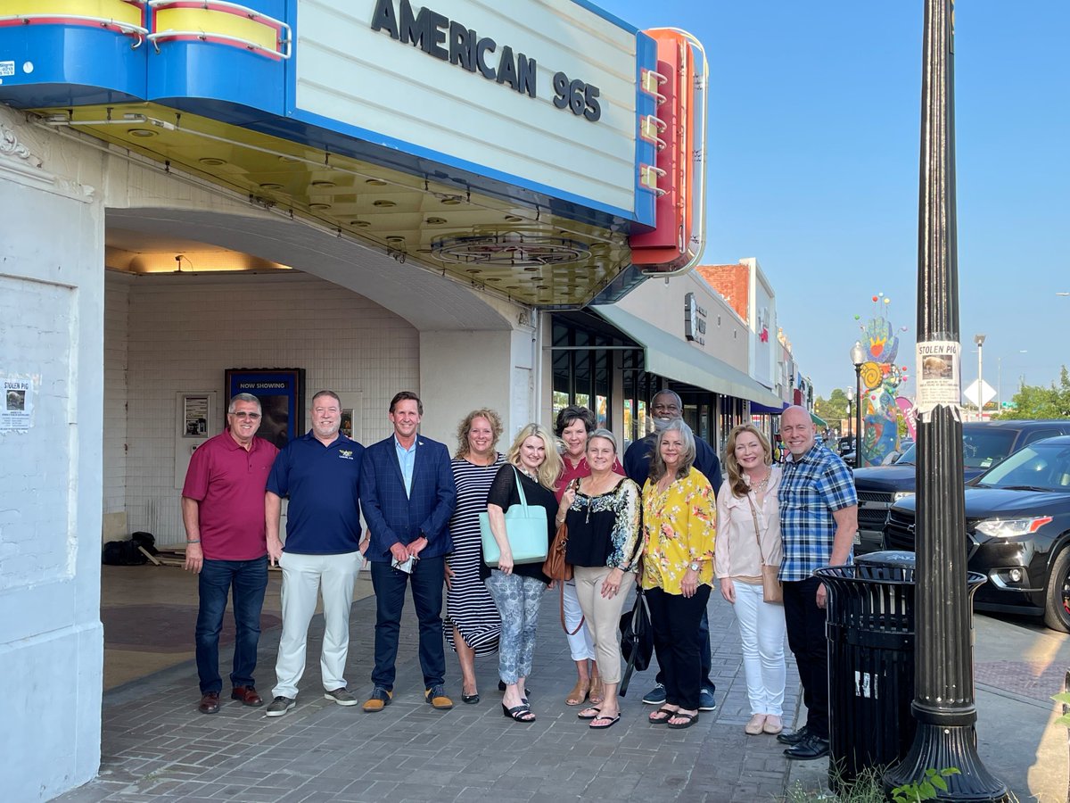 transportworker's tweet photo. TWU members from various locals attended a screening of the @american965.doc in Dallas on 7/22
@TWUCabinCrew @ThomMc
#american965 #aviationdocumentary #weloveaviation #newdocumentary https://t.co/XH0dbL29nQ