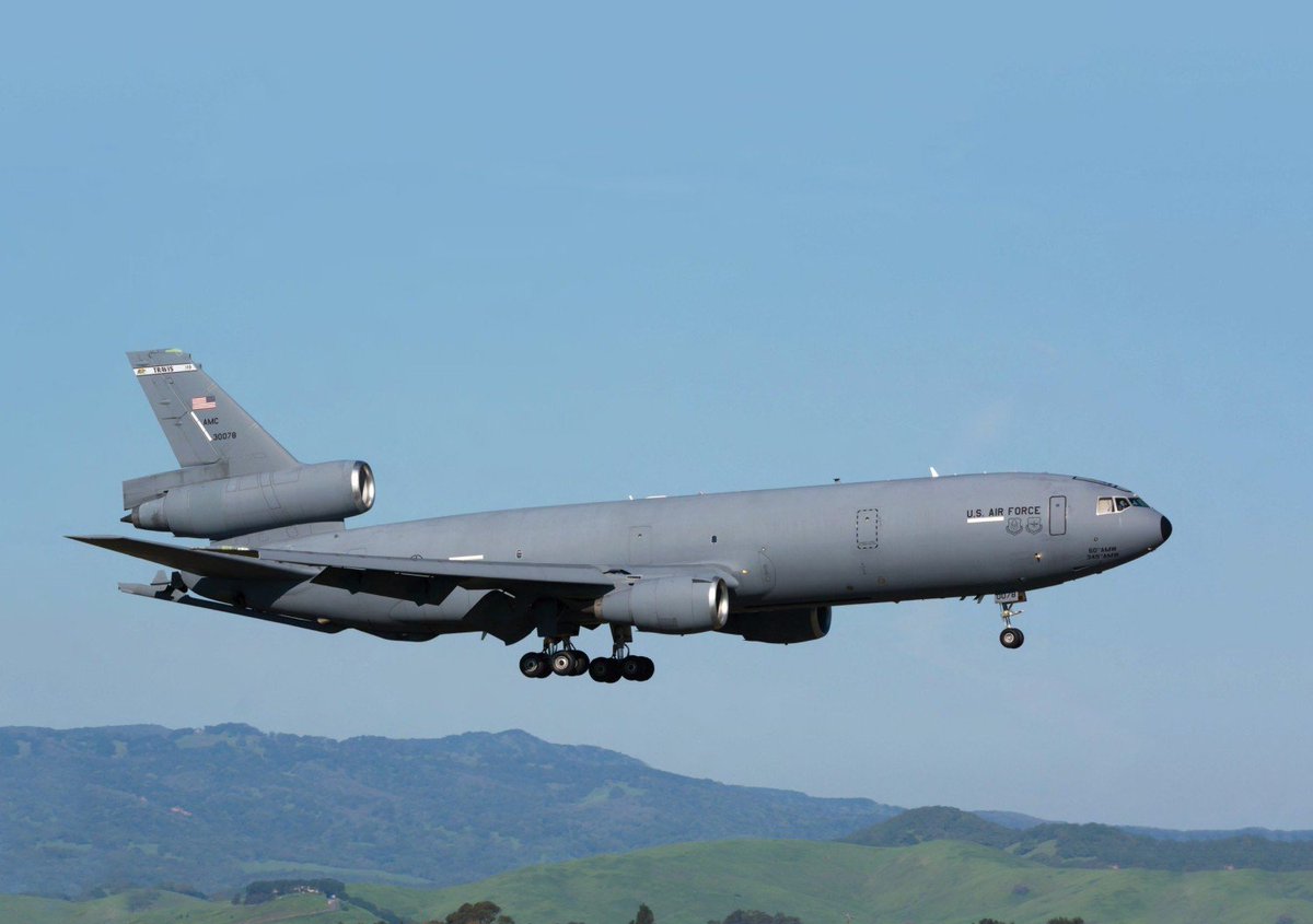 CoronetEast's tweet photo. KC-10A #CABAL91 (83-0078) arrived this morning at Kadena #RODN from Honolulu #PHNL. Together with #CABAL83 (57-1441) and #CABAL93 (60-0347) they will support another Coronet West #ALTRV for Red Flag Alaska 21-3 starting next month. Clearance to Kadena:
https://t.co/3rQRmIRVYJ https://t.co/lnwmdabBIE