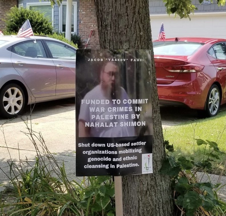 andyratto's tweet photo. @AlAwda protested Zionist extremist Yaakov Fauci in Long Island and demanded closure of NY groups promoting colonization, ethnic cleansing, and genocide in Palestine. "If I don't steal it, someone else is gonna steal it.” = home invasion, genocide and Zionist extremism. [Thread] https://t.co/cGVfYV7hYc