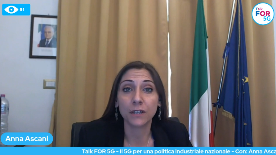 EricssonItalia's tweet photo. #TalkFOR5G @AnnaAscani "Il Governo ha imparato dalla pandemia alcune lezioni fondamentali e la prima riguarda il ruolo del digitale. L'accesso alle tecnologie riguarda lo sviluppo del nostro Paese e i diritti dei cittadini." https://t.co/yQJJiCZDBU