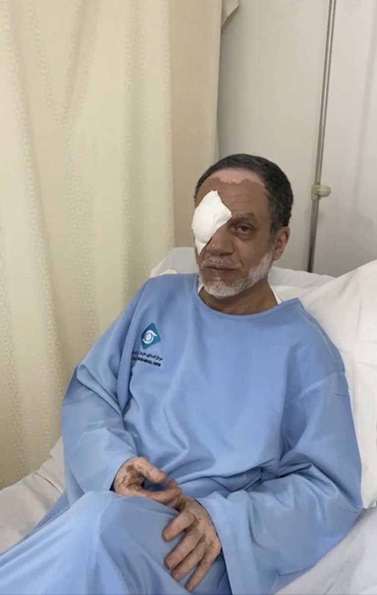 AA_ALFadhel's tweet photo. أجريت عملية ناجحة ولله الحمد لازالة ماء ابيض من العين على يد د.عبدالله بن سليمان الخراشي في مركز والده الطبي

د. سليمان-استشاري عيون ويعمل معه أبناؤه الأربعة استشاريون في طب العيون

ما شاء الله قصة نجاح يحق لمحافظة شقراء ومدينة أشيقر وأسرة الخراشي ان يفتخروا بهذه العائلة المشرفة https://t.co/mZqxdsmJ1t