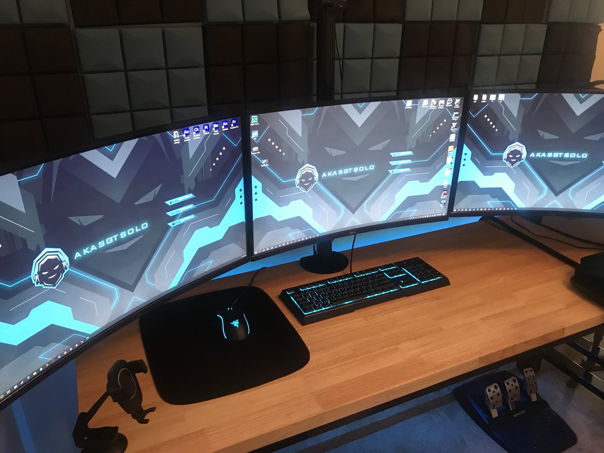 Diego_Delone's tweet photo. Installed LED under the desk. https://t.co/AvagBfSjKt