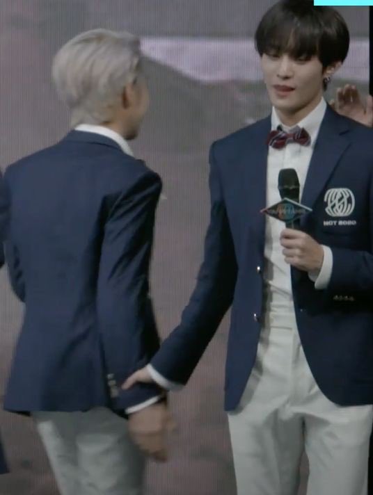 ฉากในซีรีส์ป่ะเอาดีๆ หยางหยางเท่ไม่ไหว555555555555555