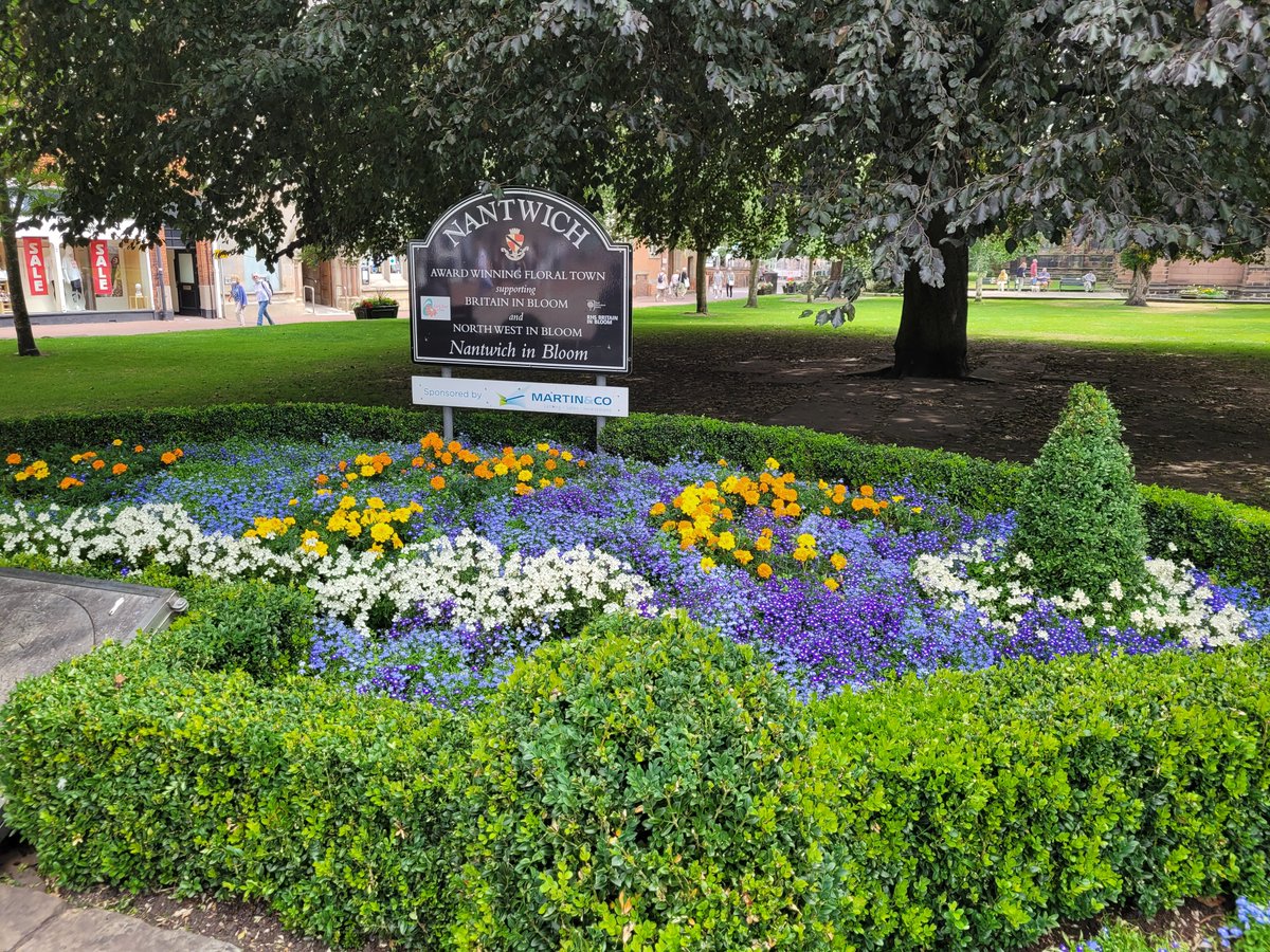We are delighted to be working with <a href="/Reaseheath/">Reaseheath College</a> and the bed is looking fantastic 👍🌻
