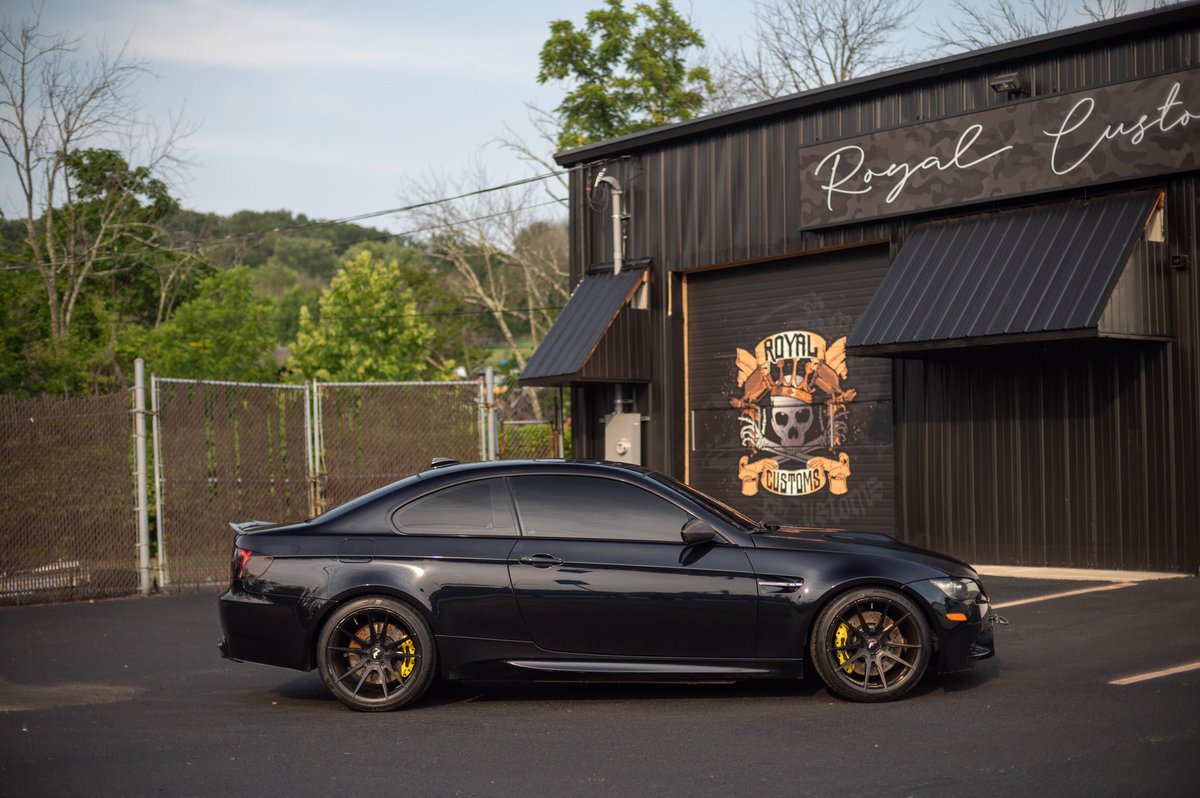 RoyalCustomsLLC's tweet photo. This M3 got a WILD paint correction, this thing was almost beyond repair but we got it looking right again. Basically fresh off the lot now! https://t.co/2OkQYjTDii