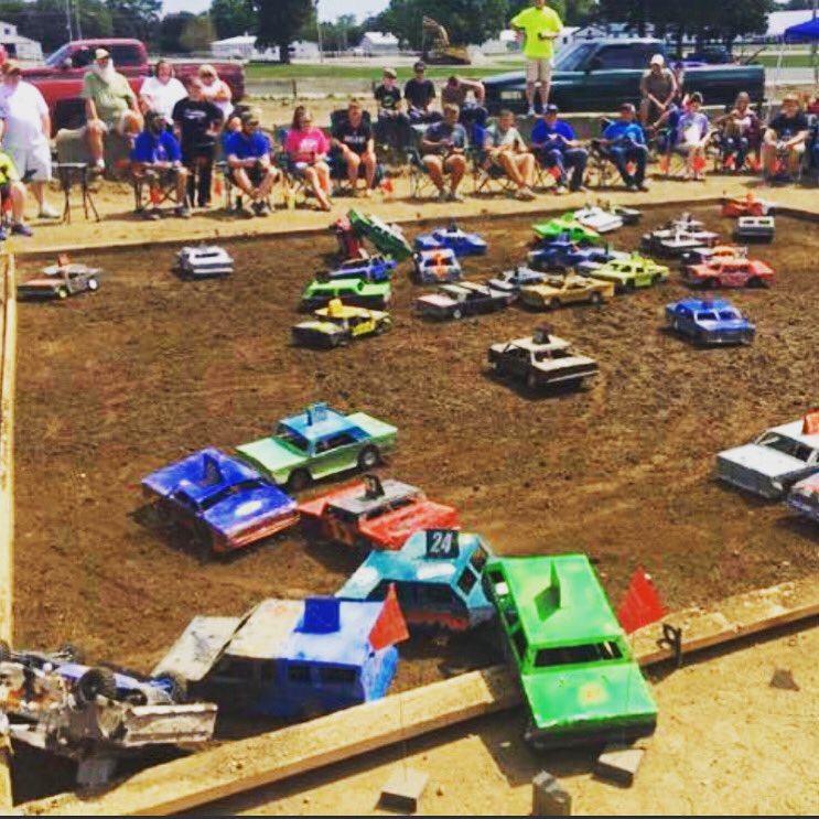 FrankfortMainSt's tweet photo. Look like fun??.. you’re in luck, the 6th Annual Gem City Dog Fight RC Demolition Derby  #hotdogfestival 

11am Saturday, July 31! 

Russell’s RC Derby Barn will host a Remote Control Demolition Derby!! Top 3 trophies. Inspection begins at 9a-10:30, event starts at 11am. https://t.co/cX17it9STP