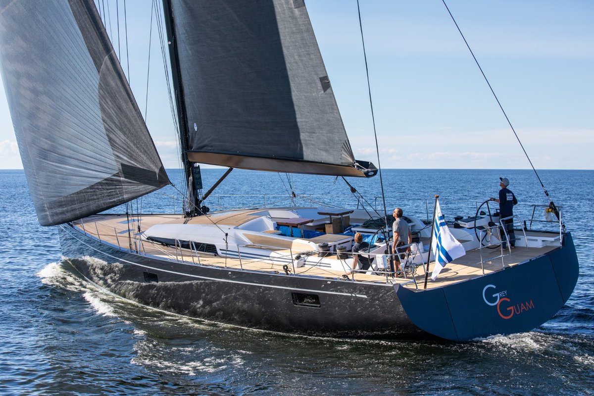 OffshoreSpars's tweet photo. Our latest launch is this stunning Swan 78, hull #6. She features a carbon Offshore Spars rig, carbon V-Boom and Nitronic Rod Rigging.
#OffshoreSpars #CustomSpars #Sailing #Yachts https://t.co/GZYoIlX3e0