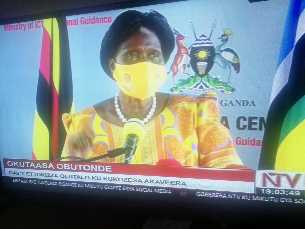 Mama Mabira Hon Beatrice Anywar re-burns the sturbon polythene bag #Kaveera of all types & micrones @nemaug @Parliament_Ug @URAuganda @PoliceUg @AndSafeguards i hope this time its for real, kaveera & plastic bottles have teamed up to become an enviromental menace to society.