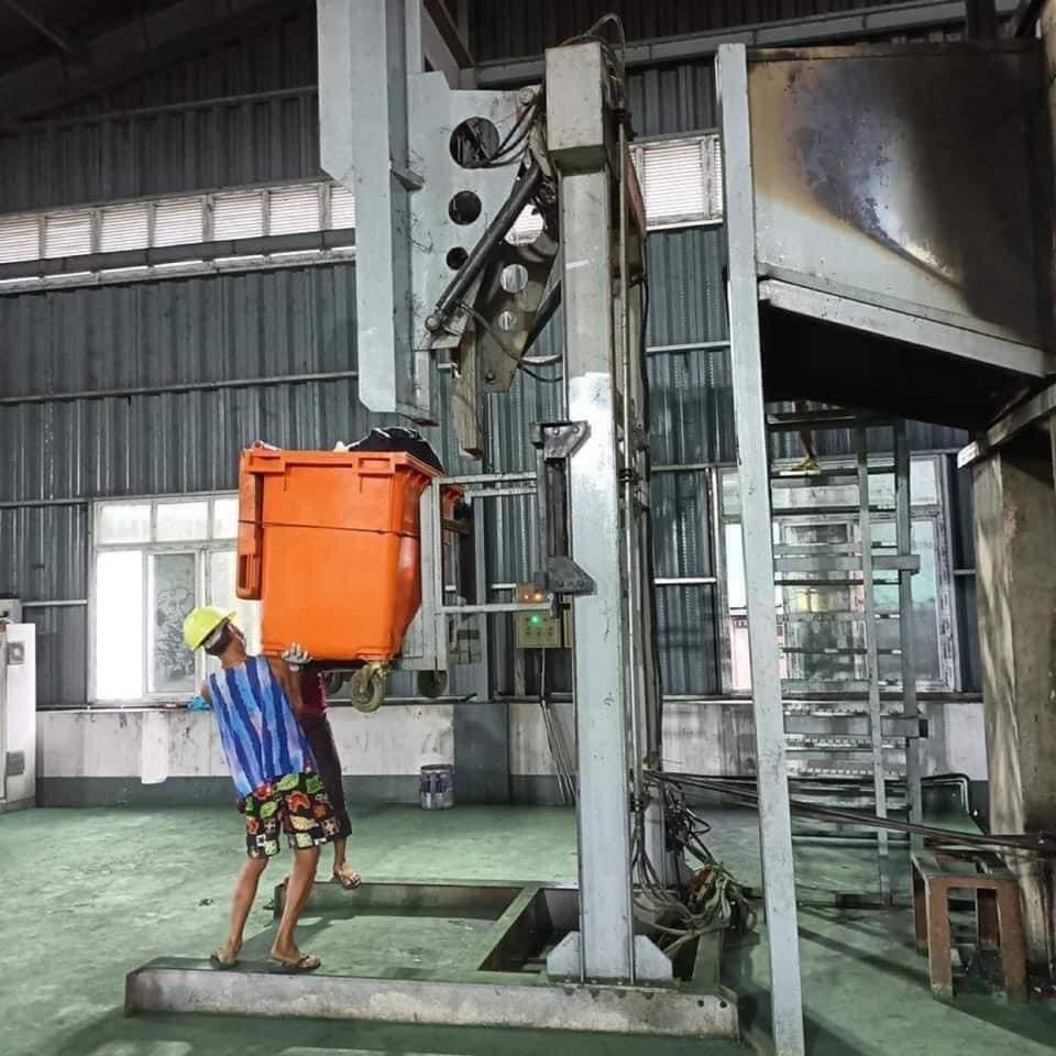 The bodies were reportedly cremated in a YCDC incinerator.

Every human being has human dignity.  You can't do that if you understand like a human being. SAC terrorist #WhatsHappeningInMyanmar