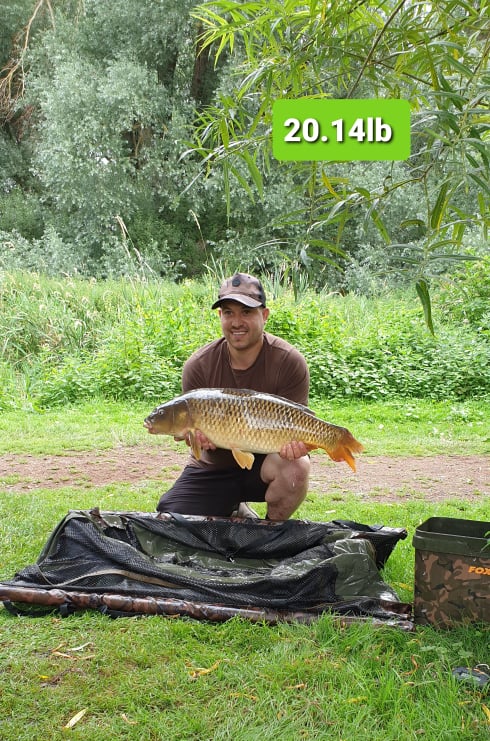 Sally Frith sent us a couple of picures of todays fishing session where her son and partner show a lovely catch, just under 21lb.
We love showing off your catches and are also happy to share your camping/family/wildlife pictures.
#carp #carpfishing
