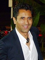 Happy Birthday to Cliff Curtis     