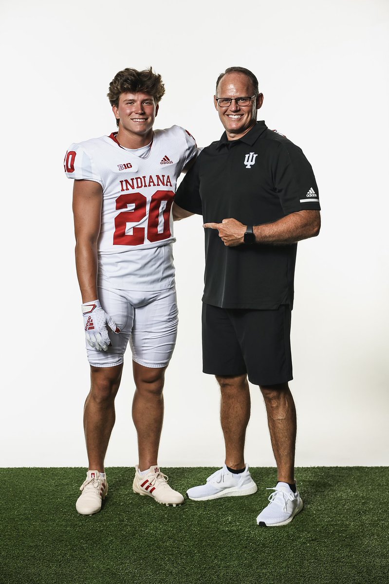 Mitchell_Evans8's tweet photo. Another great trip down to Bloomington🔴⚪️@CoachAllenIU @CoachJasonJones @CoachWrightIU https://t.co/LGf7SPc1rC