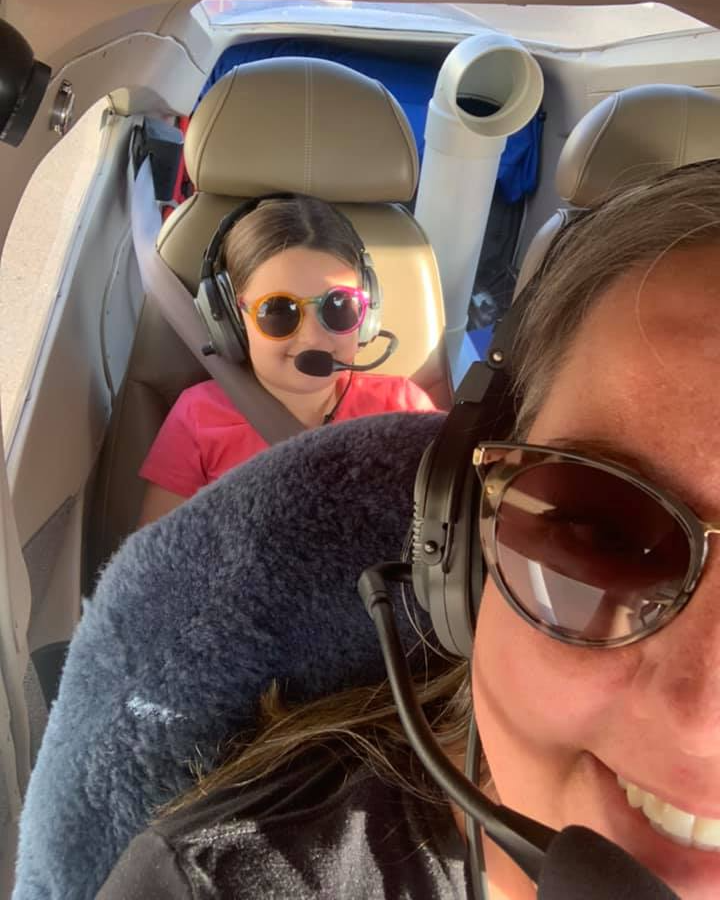 azctr4implants's tweet image. Got our heads in the clouds ☁️✈️😁 These Saturday flights with Dr. Lines and Tammy are just too much fun!
#azctr4implants #flying #airplane #azoms #oms #weekendvibes #summertime #outandabout