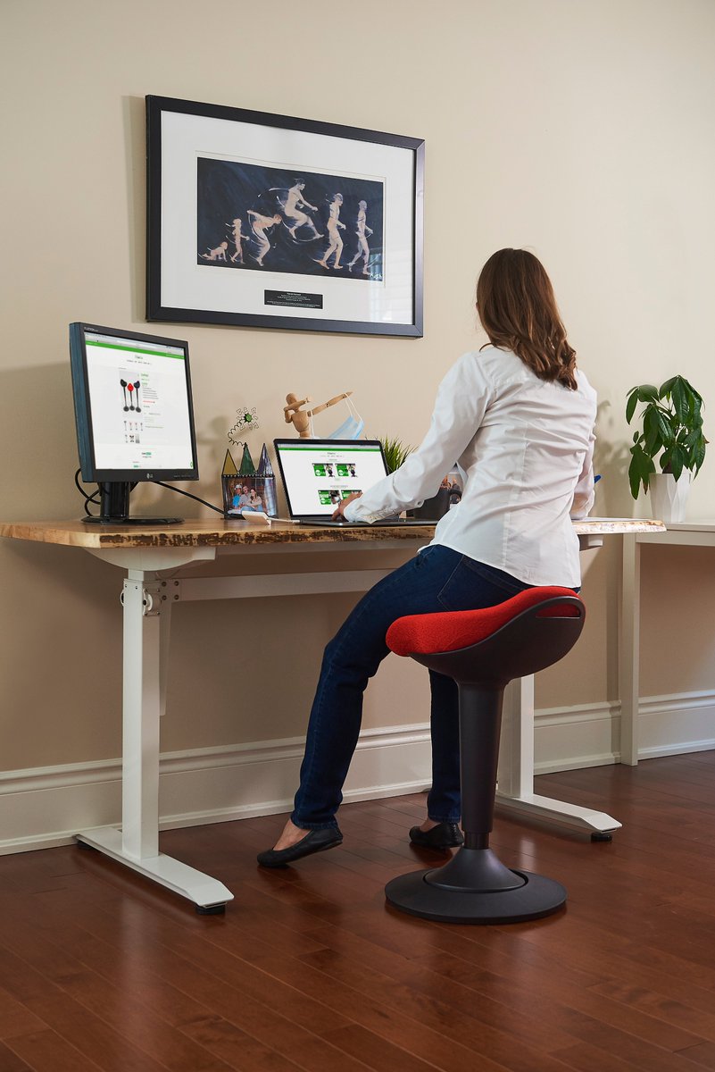 CoreChair's tweet photo. With the CorePerch you can move freely up to 7 degrees in all directions, promoting blood flow and engaging your core, back and leg muscles while you work. #CoreChairLife ✅
#movement #standingdesk https://t.co/e4gzZPfz7O