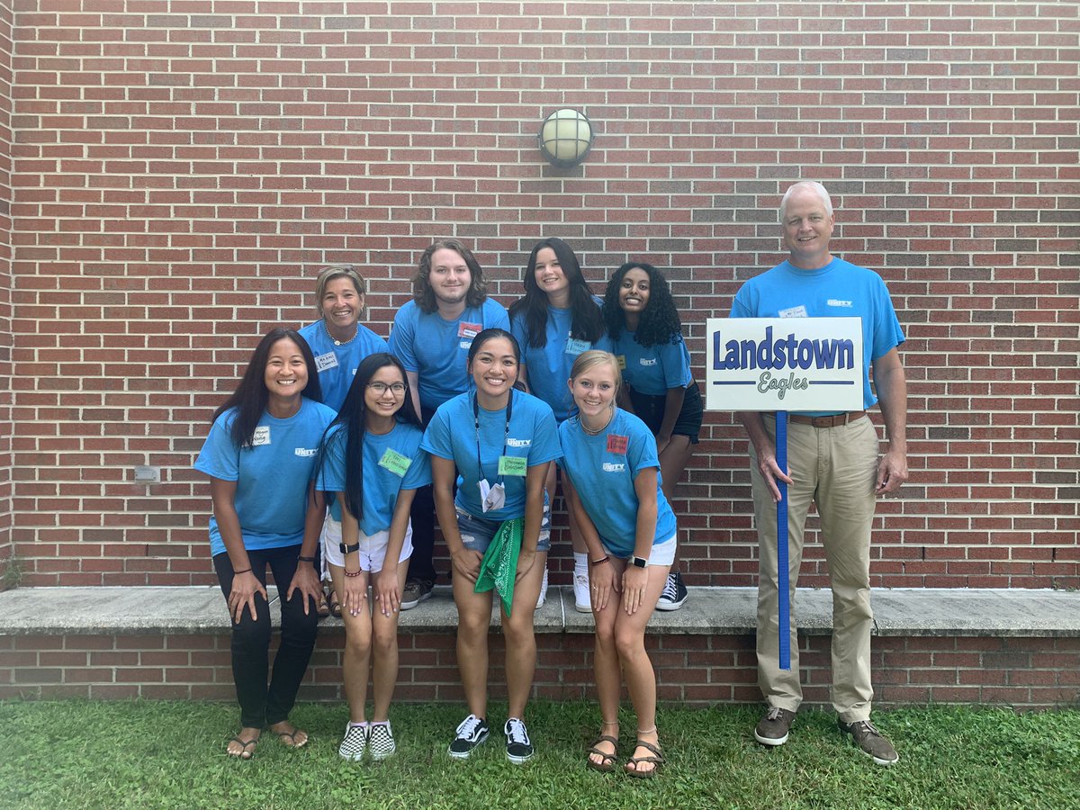 ltownsca's tweet photo. Great time meeting with our @LandstownEagles delegates this morning @vblw, even though we were missing @MsPeeJay! We are so excited for the year ahead! #findingunity💙🦅🖤 https://t.co/DYBkrfleLy
