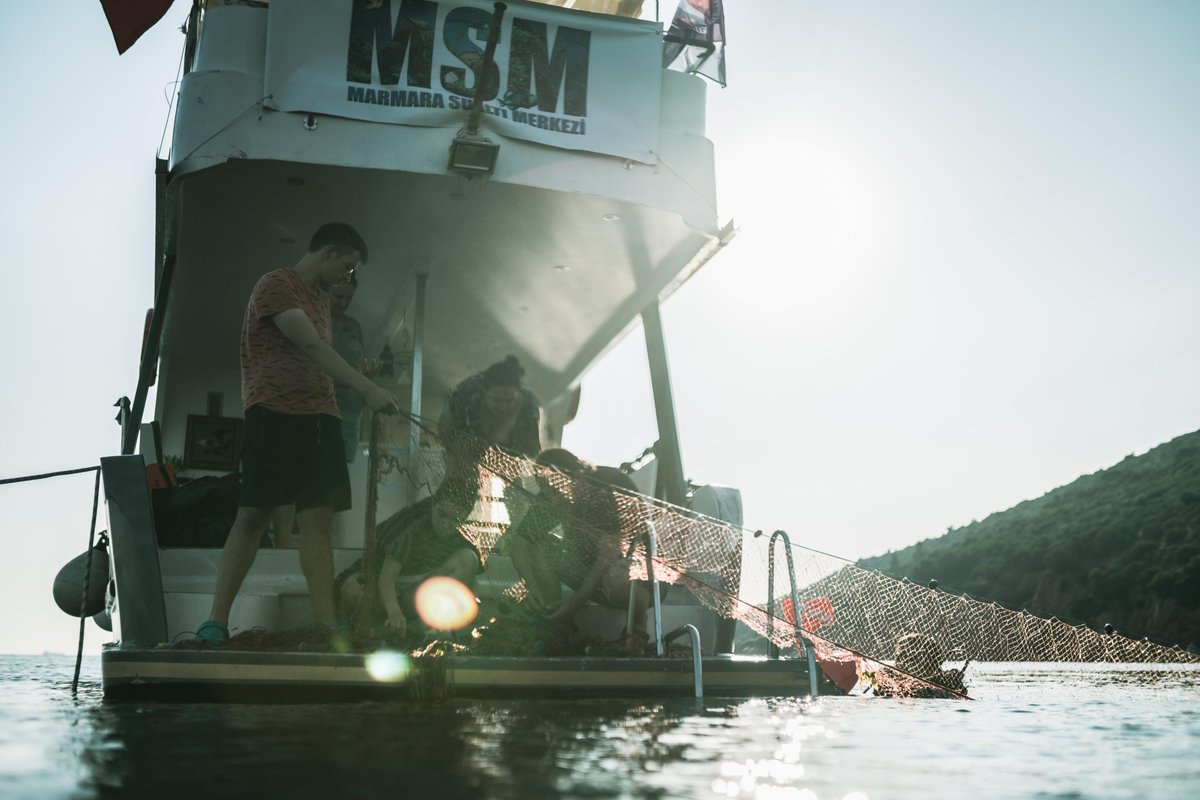 We were in Istanbul for #missionconservation. The single biggest source of plastic choking out the life in our oceans is made up of purposefully or accidentally lost, discarded, or abandoned fishing nets.
.
.
.
#sustainability #charity #marinelife #wildlife #crypto #oceancleanup