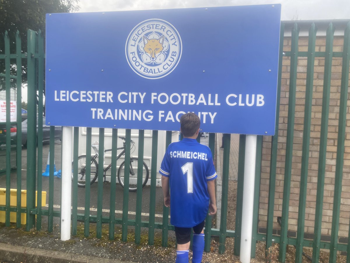debbieshipley14's tweet photo. Always practising come rain or shine in the hope of ever being like his hero @kschmeichel1 Thanks @LCFC_Community @LCFC for a great camp #lcfc https://t.co/3pmfnPyyNk