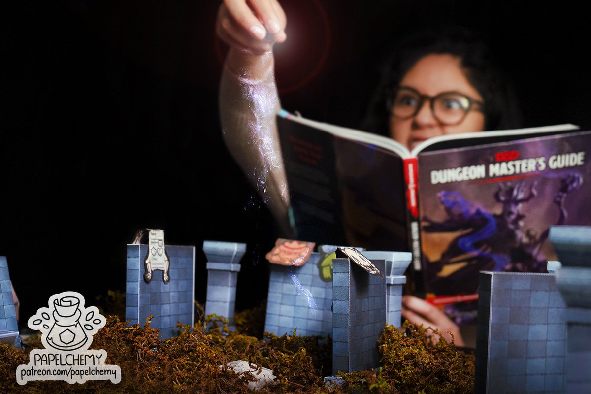 morrasydragones's tweet photo. +MORRAS +VISIBLES: PMal @PMal_Comics ✨💜🔥

Dungeon master, rolera, ilustradora &amp; creadora de terrenos imprimibles de papel.  

Síguela en sus redes sociales:
https://t.co/OQn21al3gv
https://t.co/Y2yM8AUlDg
https://t.co/3nTenfcHQs https://t.co/qOFLlwiS4P