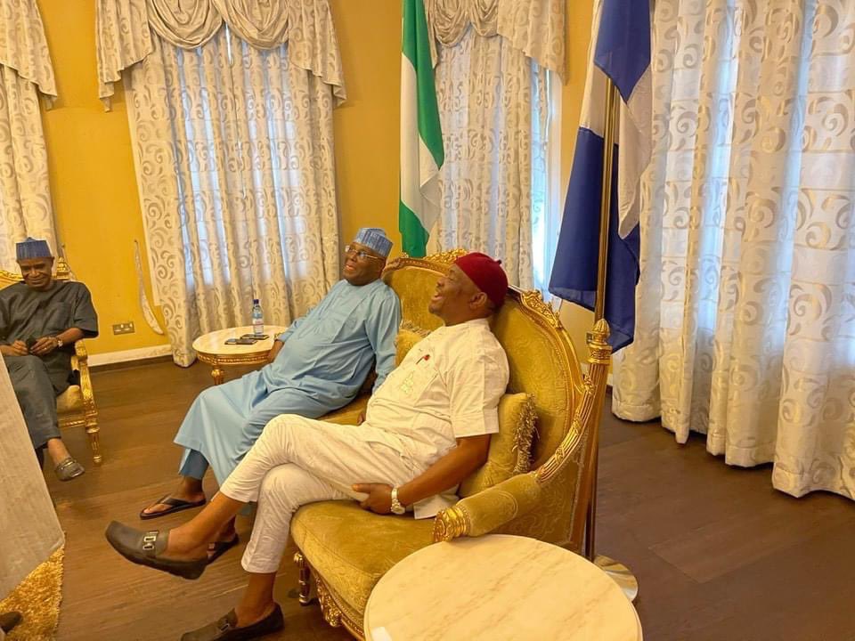 YahayItz's tweet photo. This afternoon, H.E. @atiku Abubakar arrived Port Harcourt, the rivers state capital on an official visit to the region. In the next coming days H.E will be commissioning completed projects in some of the South South states.
#AtikuInRivers 
#atikukawai https://t.co/pDg2W8Iavz