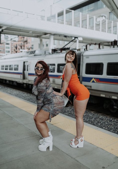 Watch My Alter Ego's leaked NSFW photo on TwXstars