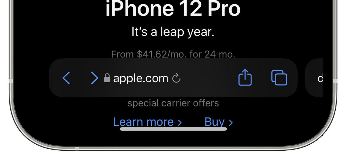 iSWUpdates's tweet image. The Refresh button is now permanently showing in the iOS 15 Safari address bar #iOS15DevBeta4