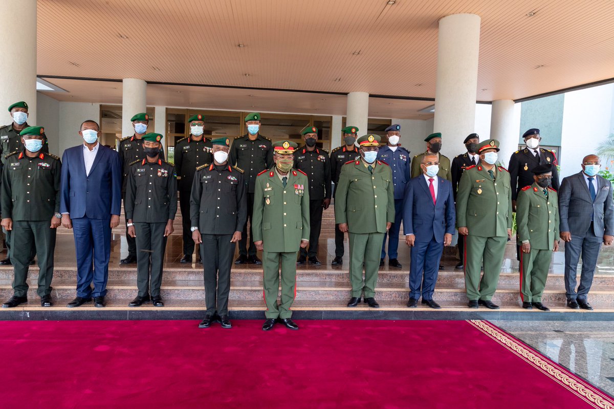 rbarwanda's tweet photo. UPDATE: 
Angolan Armed forces Chief of the General Staff, Gen. António Egídio de Sousa Santos begins a 5-day official visit to Rwanda.
#RBANews https://t.co/A8TOXczOxo