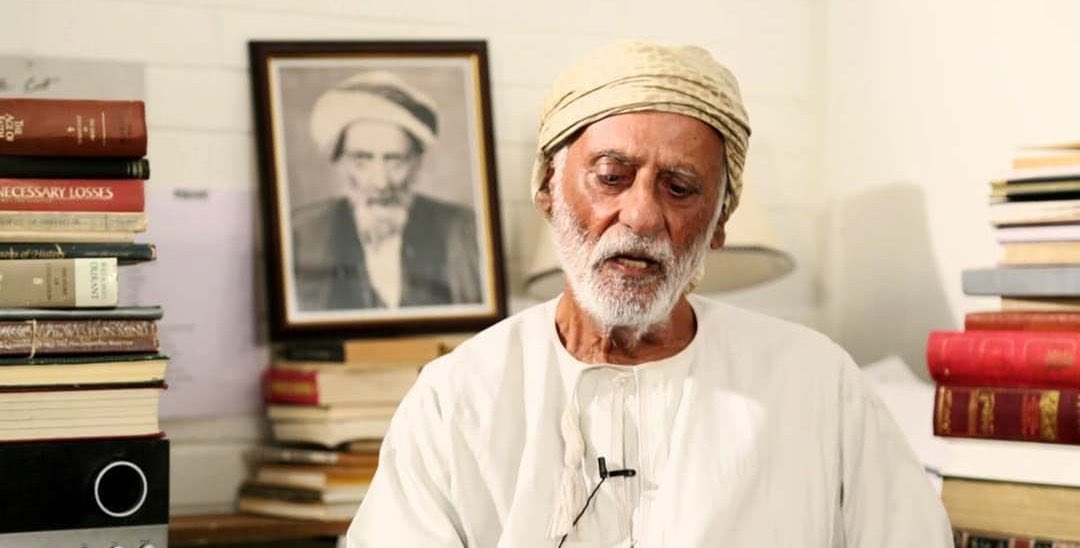 تبقى الفكرة رفيعة المستوى، لا تغادر شخوصها حتى وإن غادروها. تبقى شاخصة كرمز شاهد على مراحل تكوينها، منتسبة إلى من قدّمها بثقافة متوازنة على طبق من رقي ورجاحة عقل نيّر .

المفكر العظيم
 #صادق_جواد_في_ذمه_الله