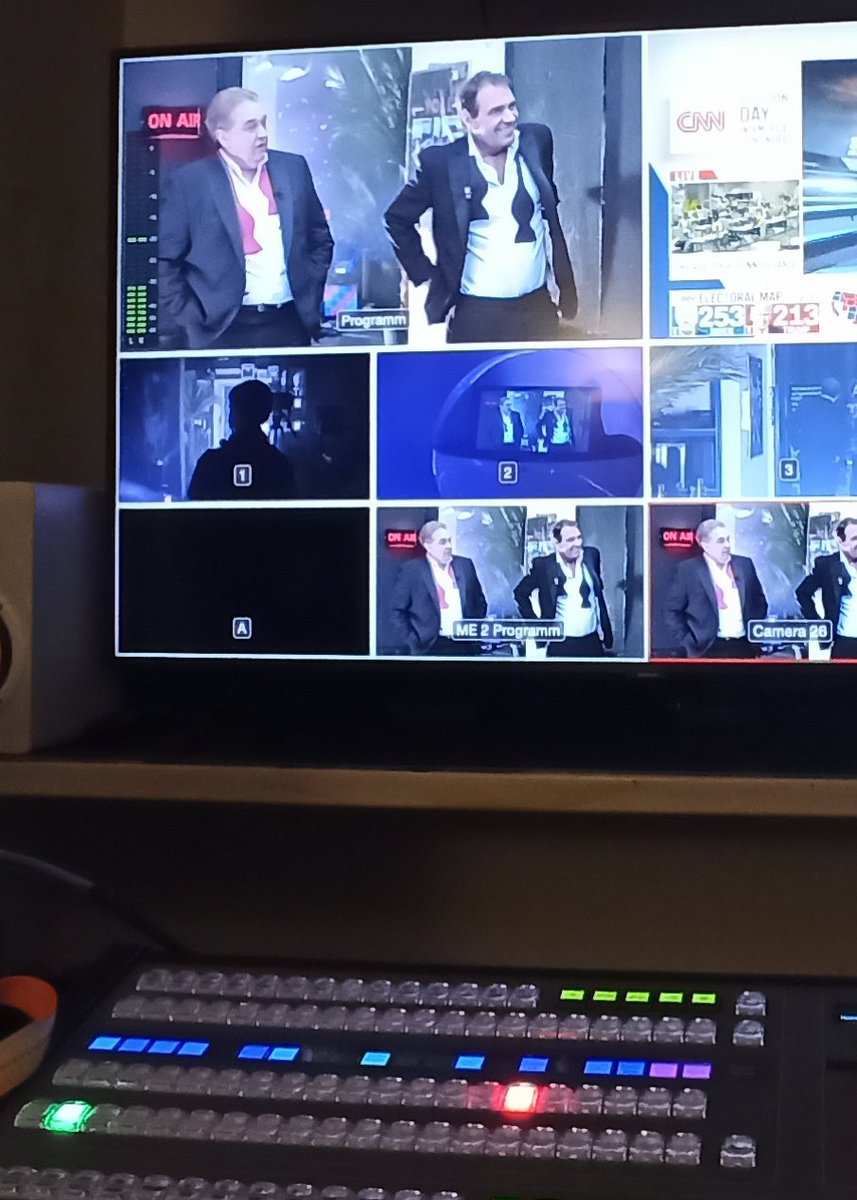 derdave89's tweet image. #BehindtheScenes of a special Episode of #SchleFaZ for #Tele5