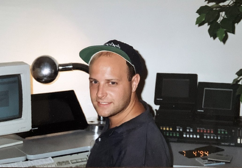 ACrestron's tweet photo. In honor of Fred Bargetzi, we are pleased to announce the establishment of the Fred Bargetzi Memorial Scholarship at the University at Buffalo, Fred’s alma mater. 

Learn more: https://t.co/BcDW2rbxmi https://t.co/EIK5uhGMQC