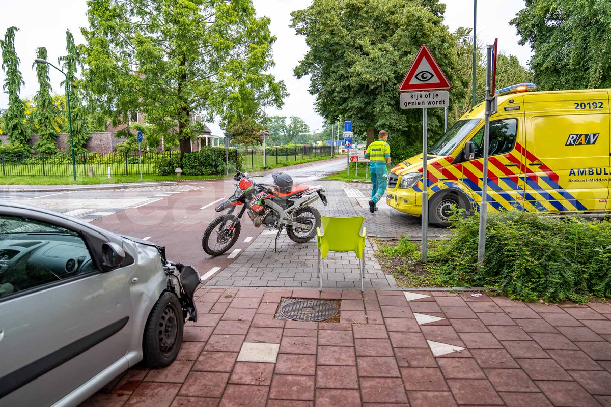 Melding ambulance Duinlaan Kaatsheuvel