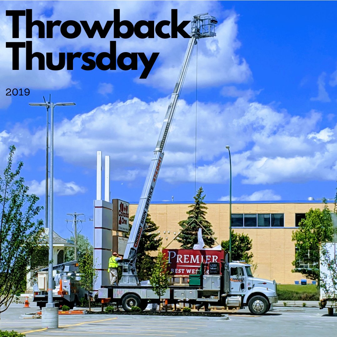 Do you remember our signs first going up? 👋
It was just over two years ago that they were installing our signs on Regent Avenue! 
#throwbackthursday #tbt #throwback #hotel #travel #BWPW #BestWesternPremier #BWsmiles #ywg #winnipeg