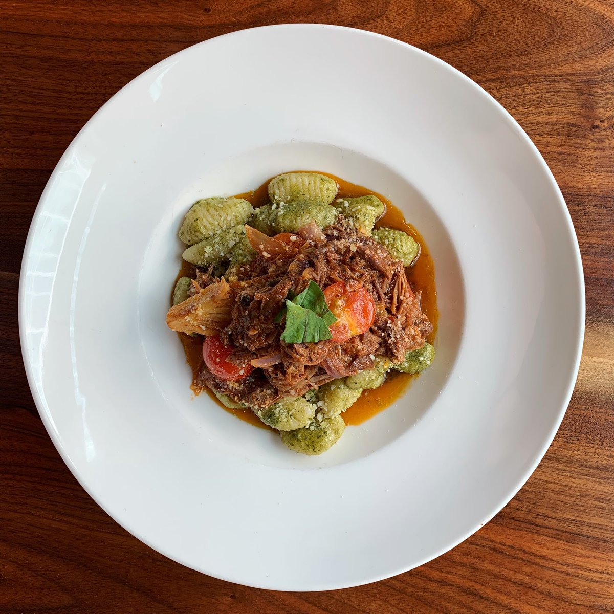 VallozzisPgh's tweet photo. Let us take care of dinner tonight! Our Gnocchi with mint pesto, lamb ragu, fennel, red onions, and cherry tomatoes. https://t.co/CVjdmtuBES