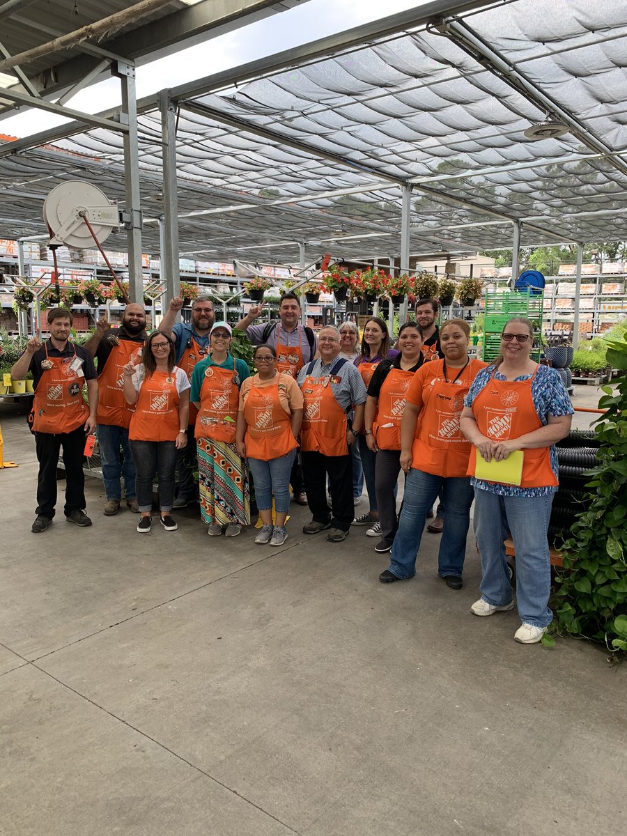 JDDunwood's tweet photo. Welcome our new DM @JarrodFarmer4 @boyd_fb @idrissi_mary https://t.co/R1a9ippzF6