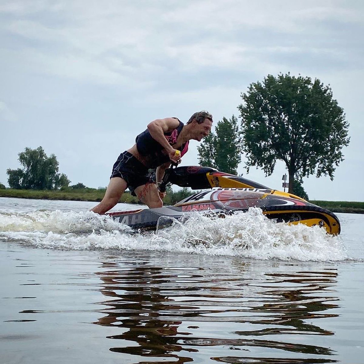 DomiAegerter77's tweet photo. Nice afternoon on the Jetski 🐬💦🌊😻
#superjet #yamaha #jetski #standupjetski #water #fun #holland #thenetherlands #2stroke #passion #panda #domi77 #ad77 #77 #aegi77 #domifighter #livefullgas
📸 🎥 @pandapoonya
https://t.co/2Sxu1KJNGl https://t.co/4DnfkG1qiE